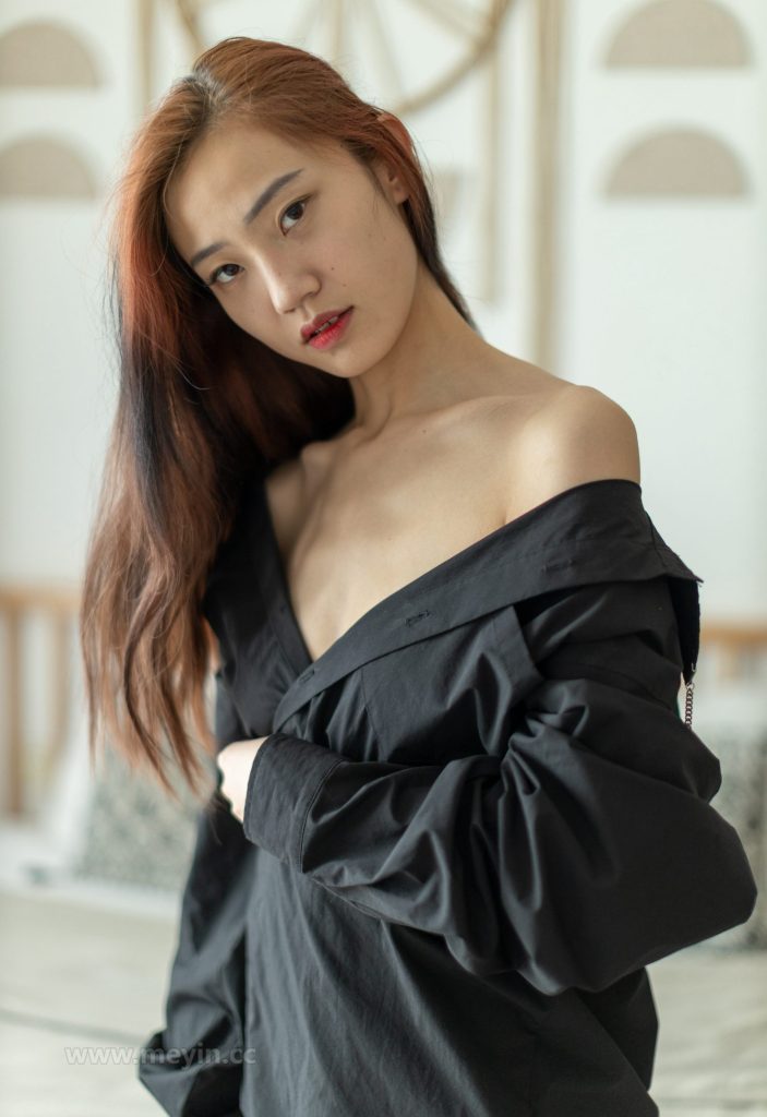 图片[1]-GM-032 PKG摄影 4K写真原版无水印高清 高冷眼镜娘 [411P-7.5GB]-魅影阁