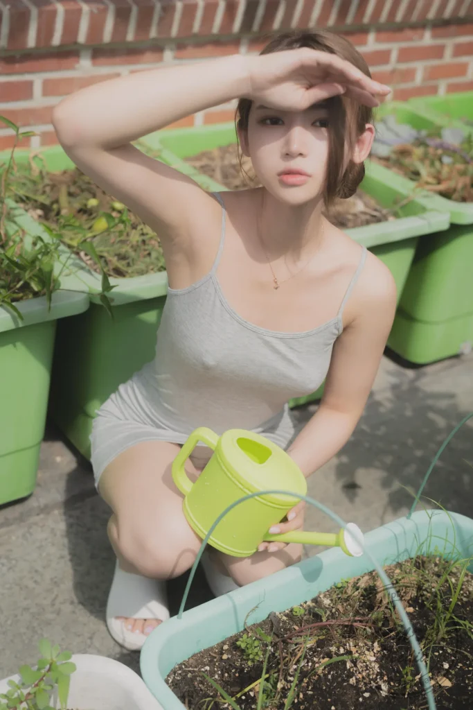 图片[1]-Yeha-015 Pure Media Vol.249 yeha (예하) Bad delivery guy and new wife [159P-2V-1.9GB]-魅影阁